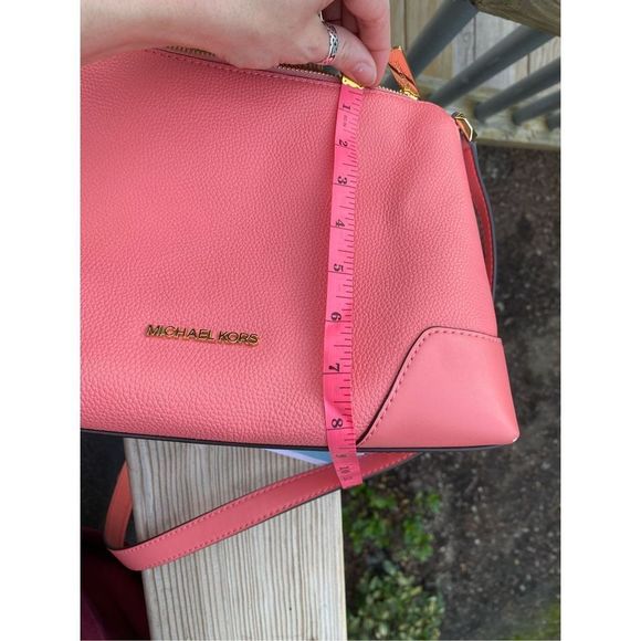 Michael Kors 🐾 NWT Coral Reef Crosby Medium Leather Shoulder Bag, MSRP $248 - Picture 13 of 16